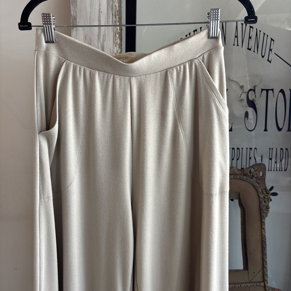 Free People Free Est Capri Yoga Pants Size Small - Picture 2 of 12